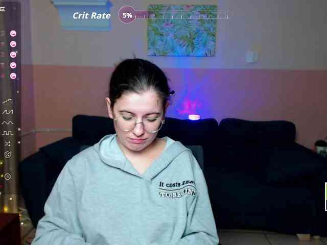 AminaBeatris13 webcam