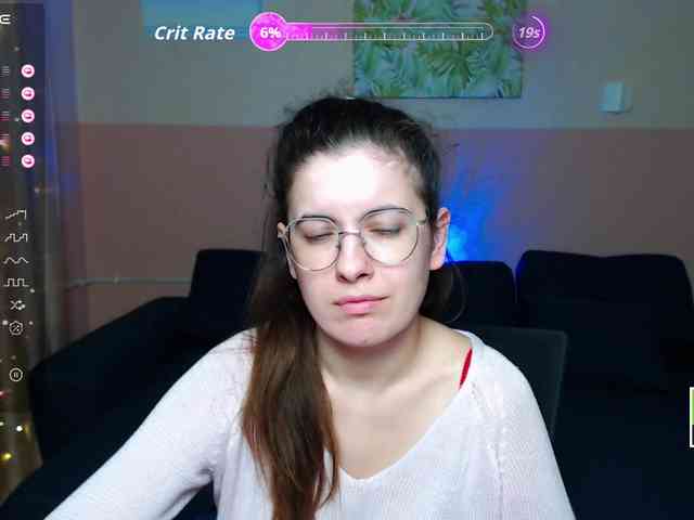 AminaBeatris13 webcam