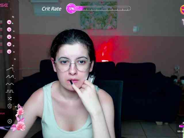 AminaBeatris13 webcam