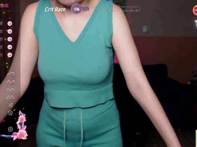 AminaBeatris13 webcam