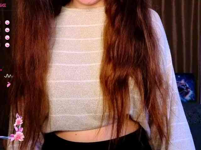 AminaBeatris13 webcam