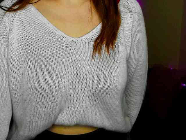 AminaBeatris13 webcam