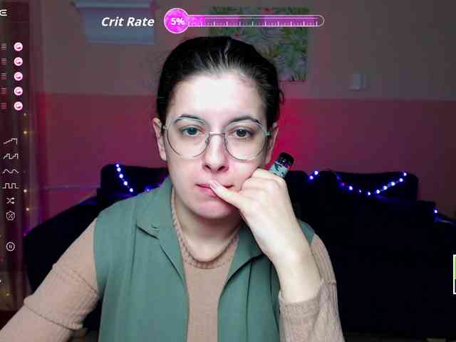 AminaBeatris13 webcam