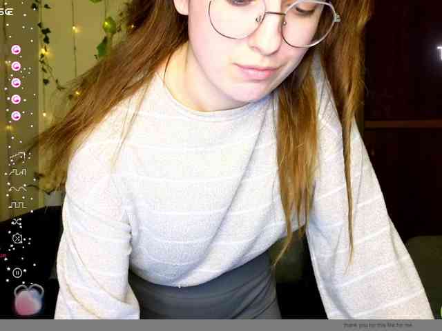 AminaBeatris13 webcam