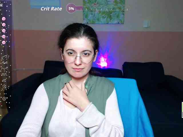 AminaBeatris13 webcam