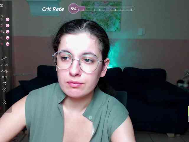 AminaBeatris13 webcam