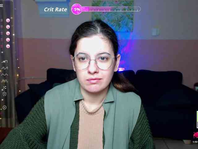 AminaBeatris13 webcam