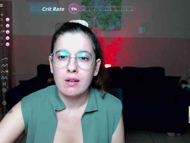 AminaBeatris13 webcam