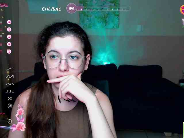 AminaBeatris13 webcam