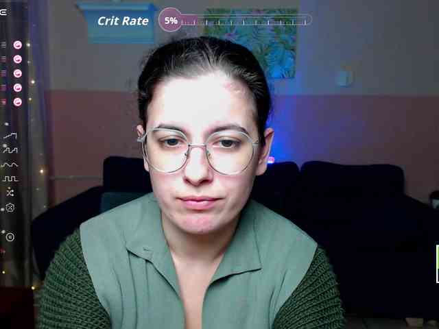 AminaBeatris13 webcam