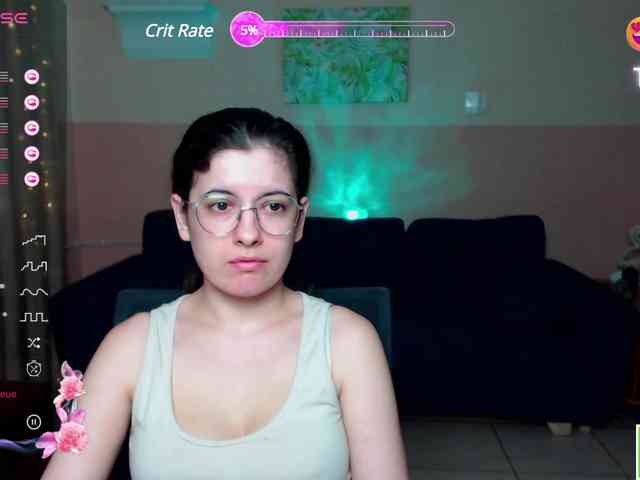 AminaBeatris13 webcam