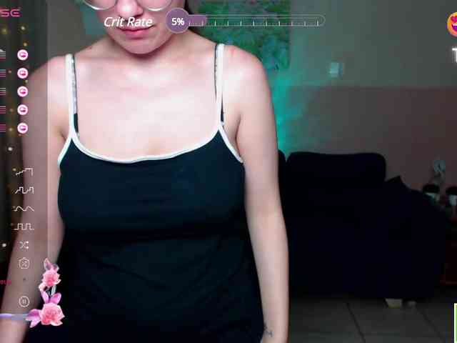 AminaBeatris13 webcam