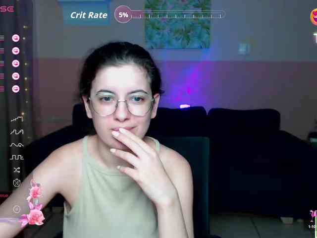 AminaBeatris13 webcam