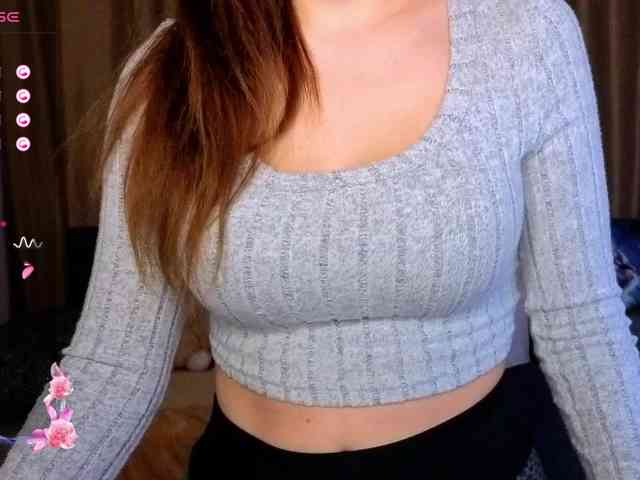 AminaBeatris13 webcam