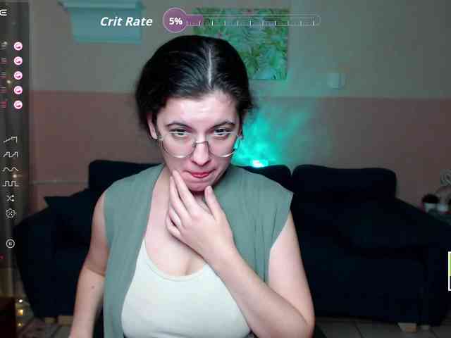 AminaBeatris13 webcam