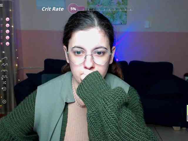 AminaBeatris13 webcam