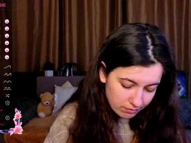 AminaBeatris13 webcam