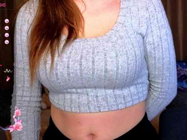 AminaBeatris13 webcam