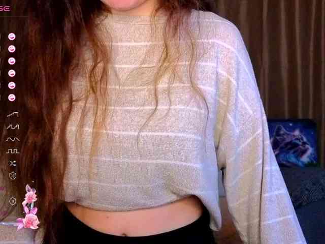 AminaBeatris13 webcam