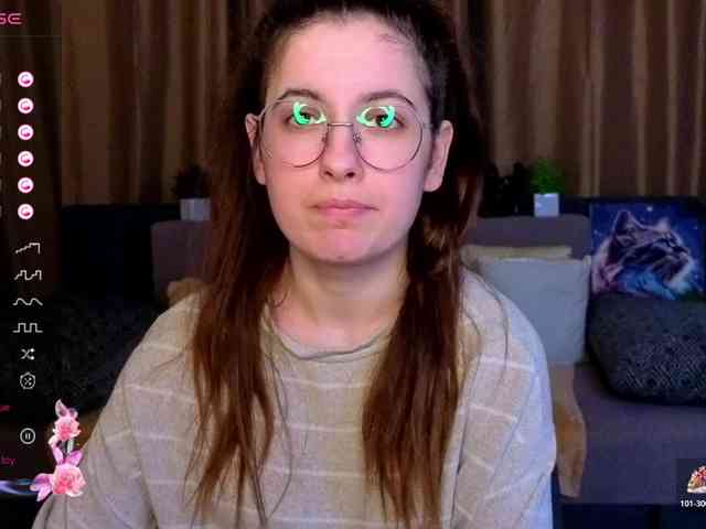 AminaBeatris13 webcam