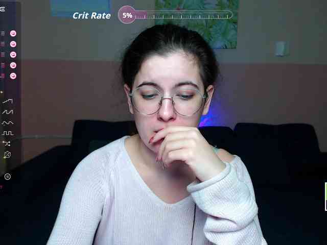 AminaBeatris13 webcam