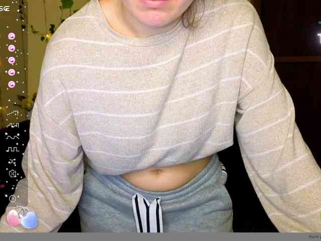 AminaBeatris13 webcam