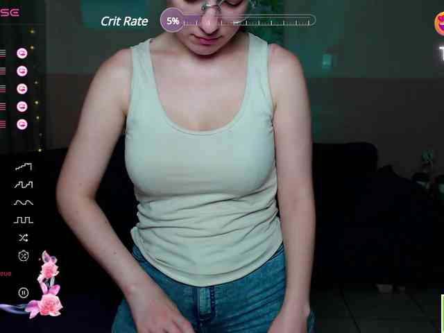 AminaBeatris13 webcam