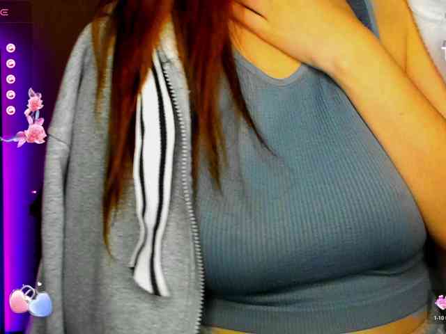 AminaBeatris13 webcam