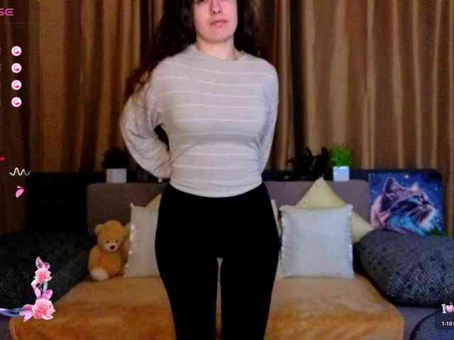 AminaBeatris13 webcam