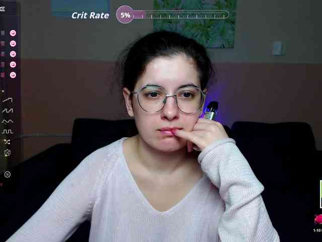 AminaBeatris13 webcam