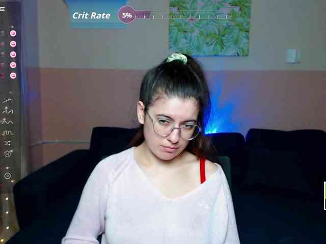 AminaBeatris13 webcam