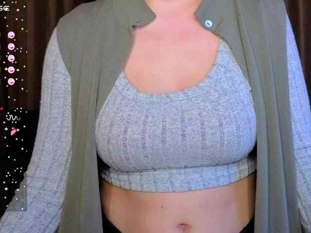 AminaBeatris13 webcam