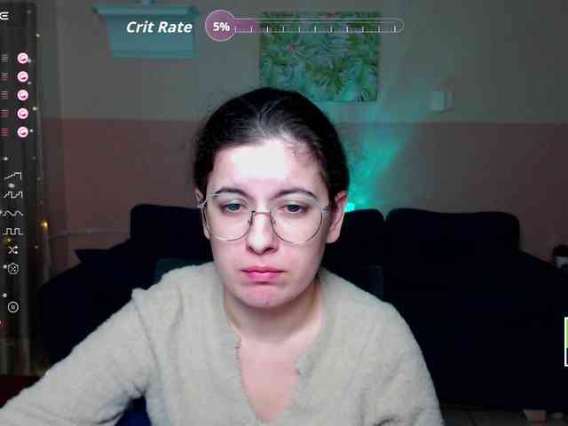 AminaBeatris13 webcam