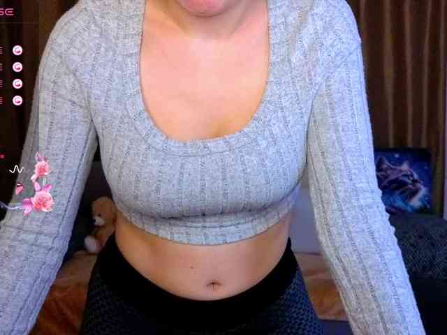 AminaBeatris13 webcam