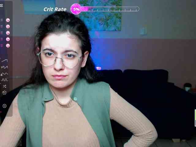 AminaBeatris13 webcam