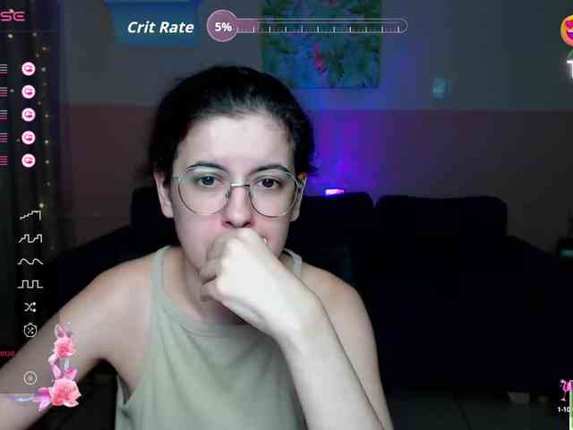 AminaBeatris13 webcam
