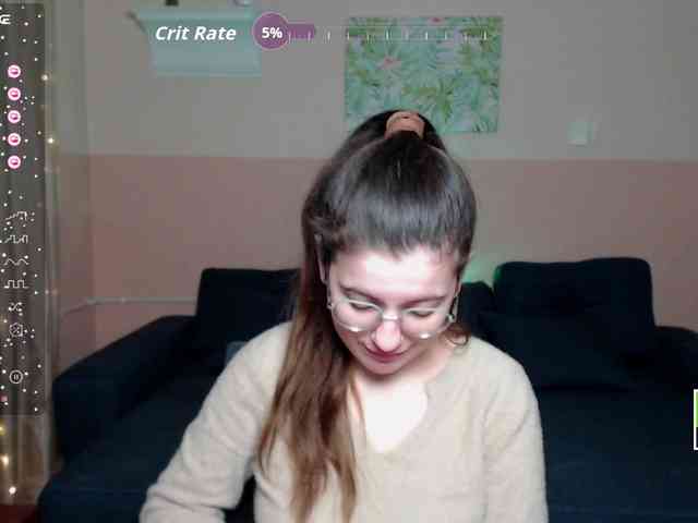 AminaBeatris13 webcam
