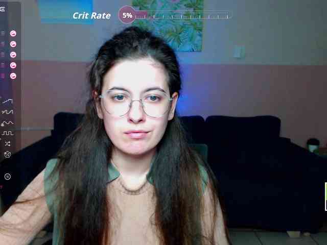 AminaBeatris13 webcam