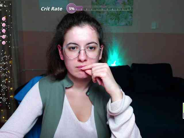 AminaBeatris13 webcam