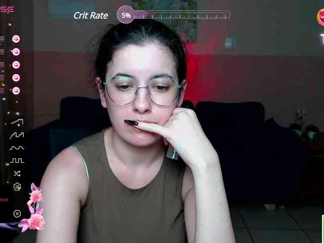 AminaBeatris13 webcam