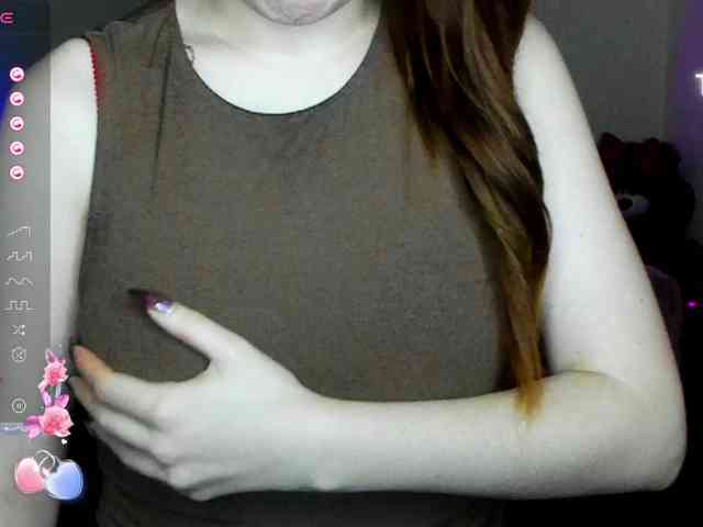 AminaBeatris13 webcam