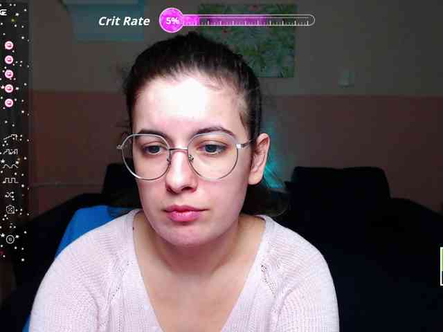 AminaBeatris13 webcam