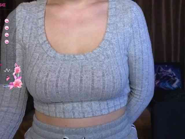 AminaBeatris13 webcam