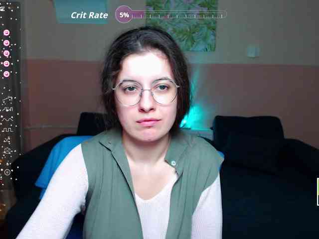 AminaBeatris13 webcam