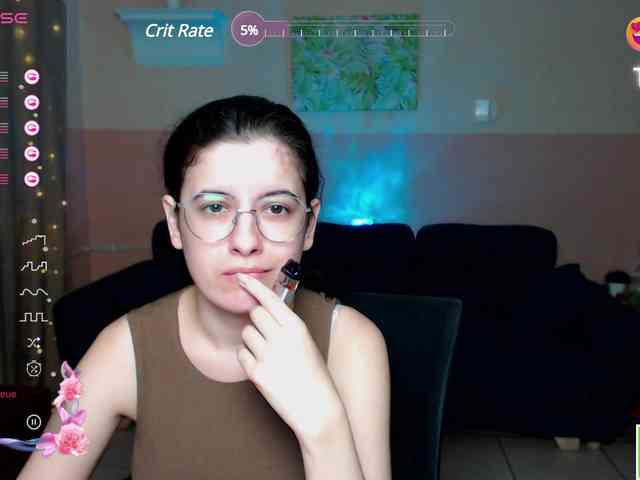 AminaBeatris13 webcam