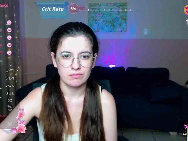 AminaBeatris13 webcam