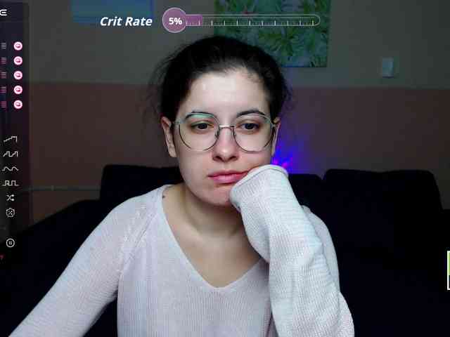 AminaBeatris13 webcam