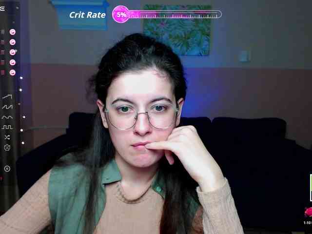 AminaBeatris13 webcam