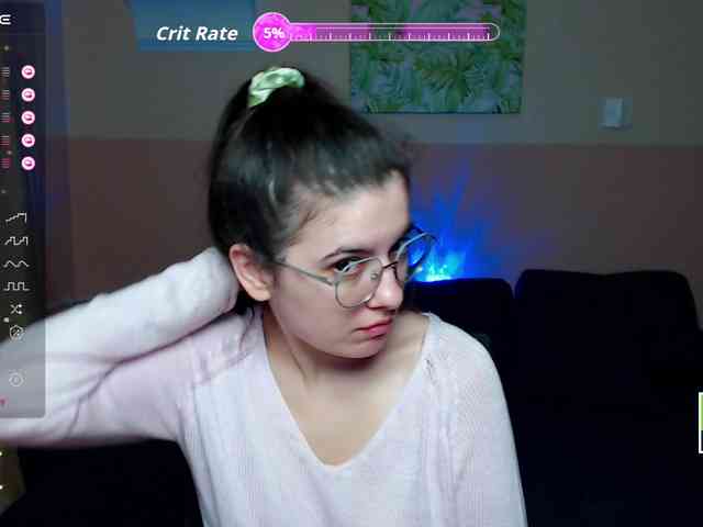 AminaBeatris13 webcam