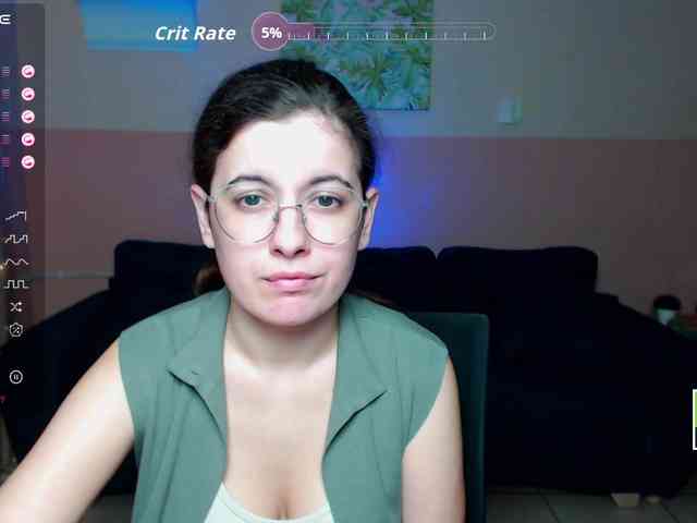 AminaBeatris13 webcam